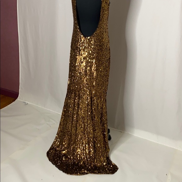 Brown/gold sequin gown - Picture 6 of 8